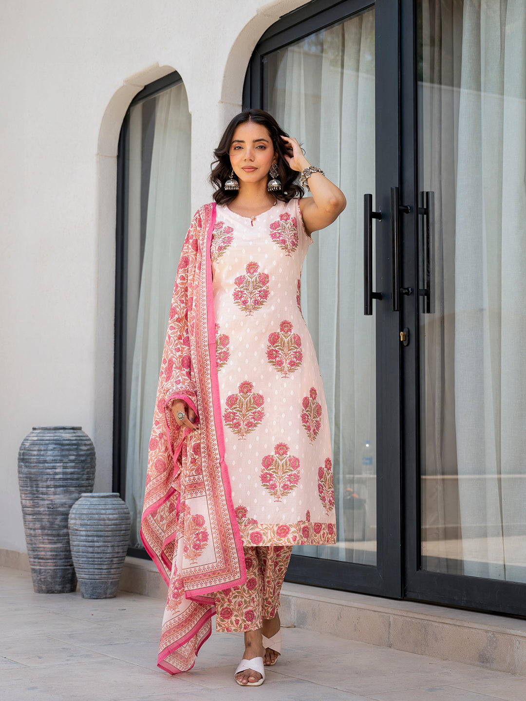 Pink-Cotton-Floral-Printed-Straight-Fit-3-Piece-Kurta-Set