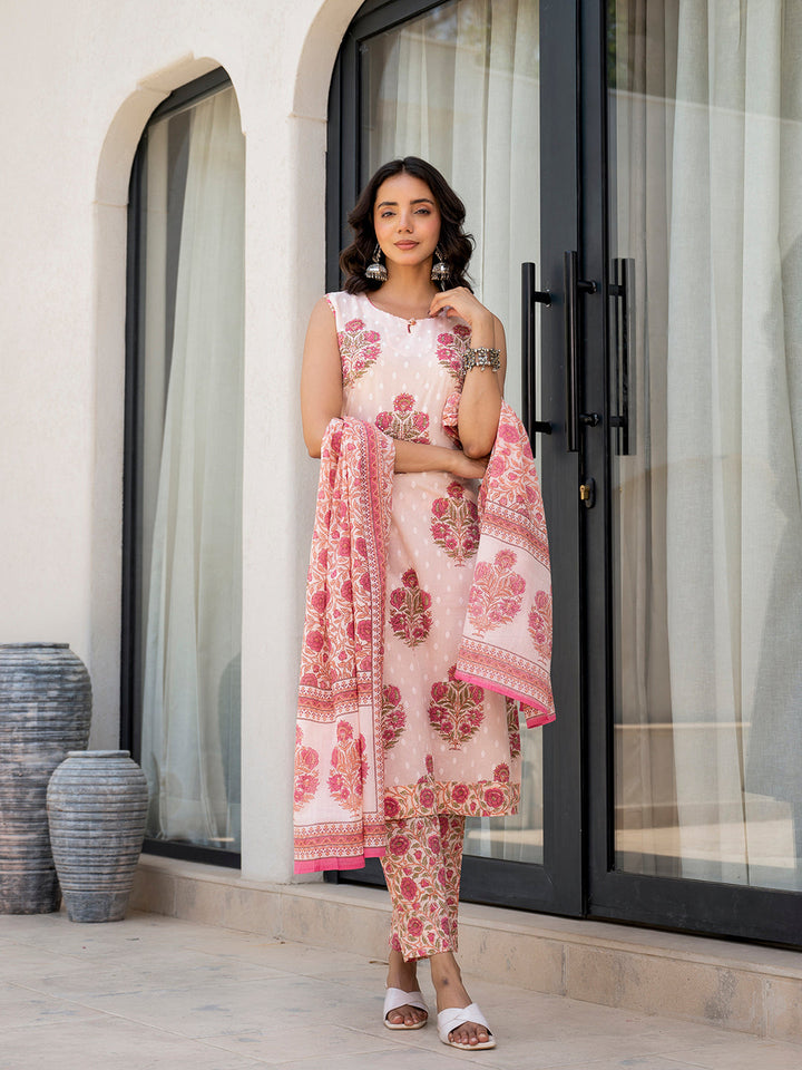 Pink-Cotton-Floral-Printed-Straight-Fit-3-Piece-Kurta-Set