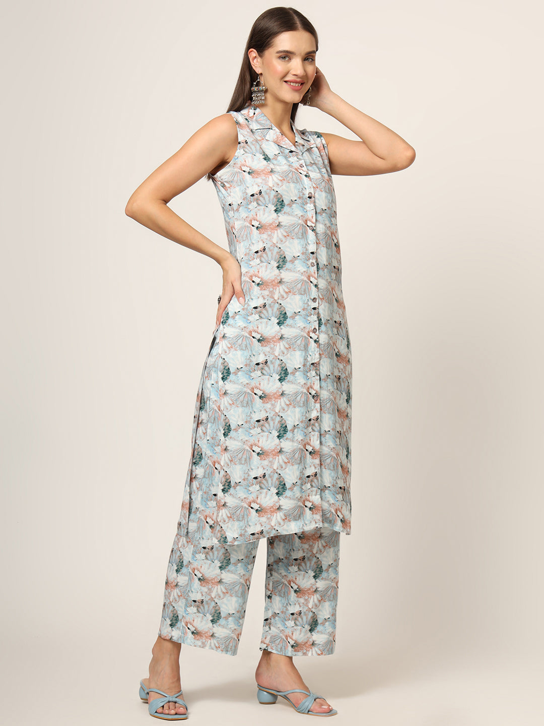 Sky-Blue-Rayon-Floral-Printed-Sleeveless-2-Piece-Kurta-Set