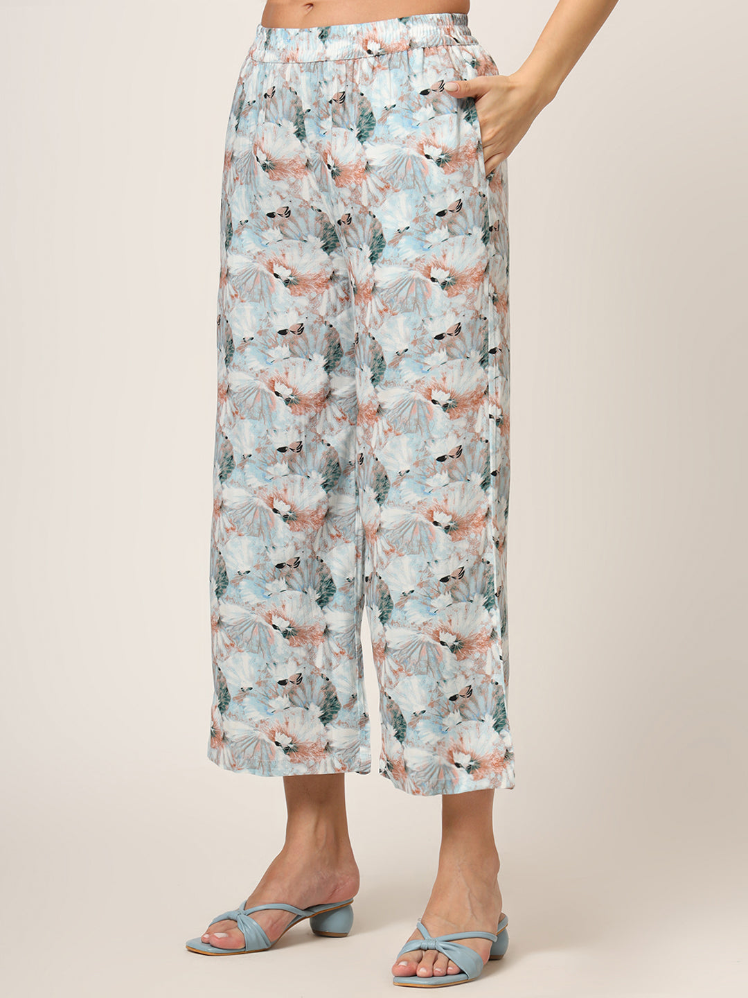 Sky-Blue-Rayon-Floral-Printed-Sleeveless-2-Piece-Kurta-Set