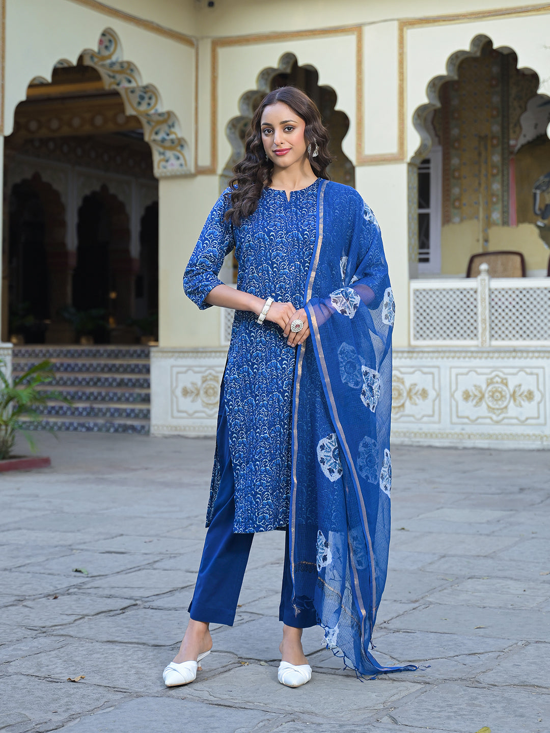 Blue-Cotton-Floral-Straight-3-Piece-Kurta-Set