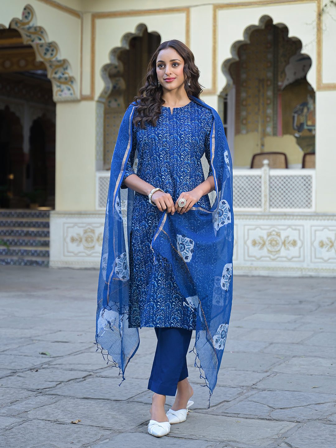 Blue-Cotton-Floral-Straight-3-Piece-Kurta-Set