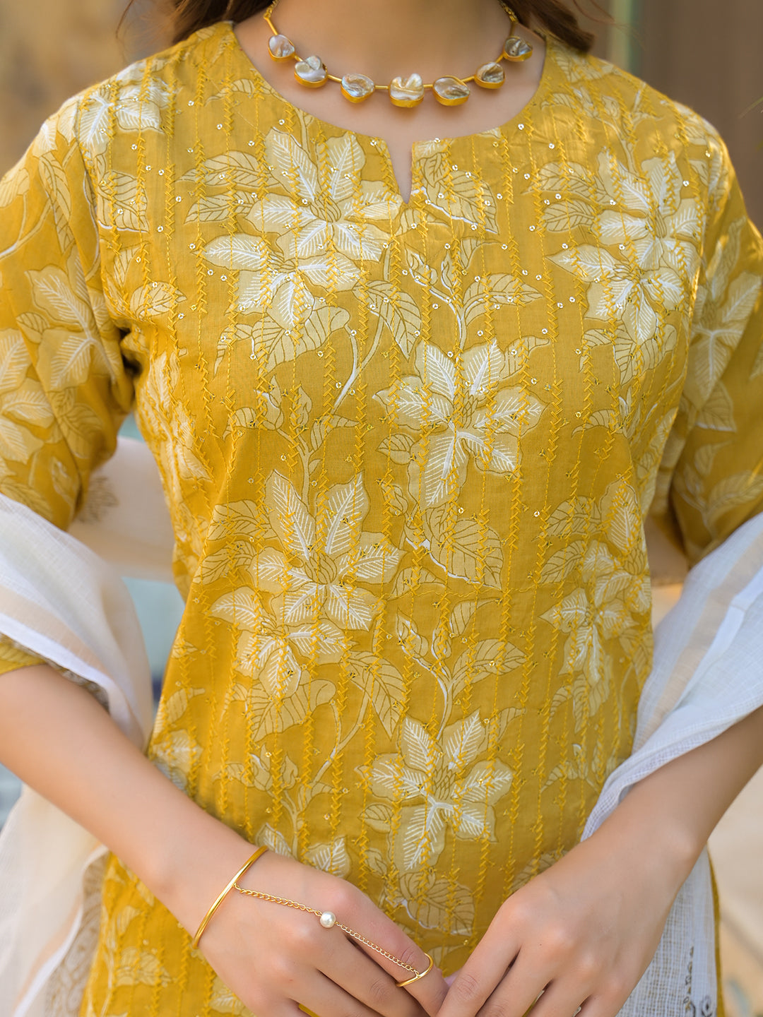 Mustard-Cotton-Floral-Print-3-Piece-Kurta-Set