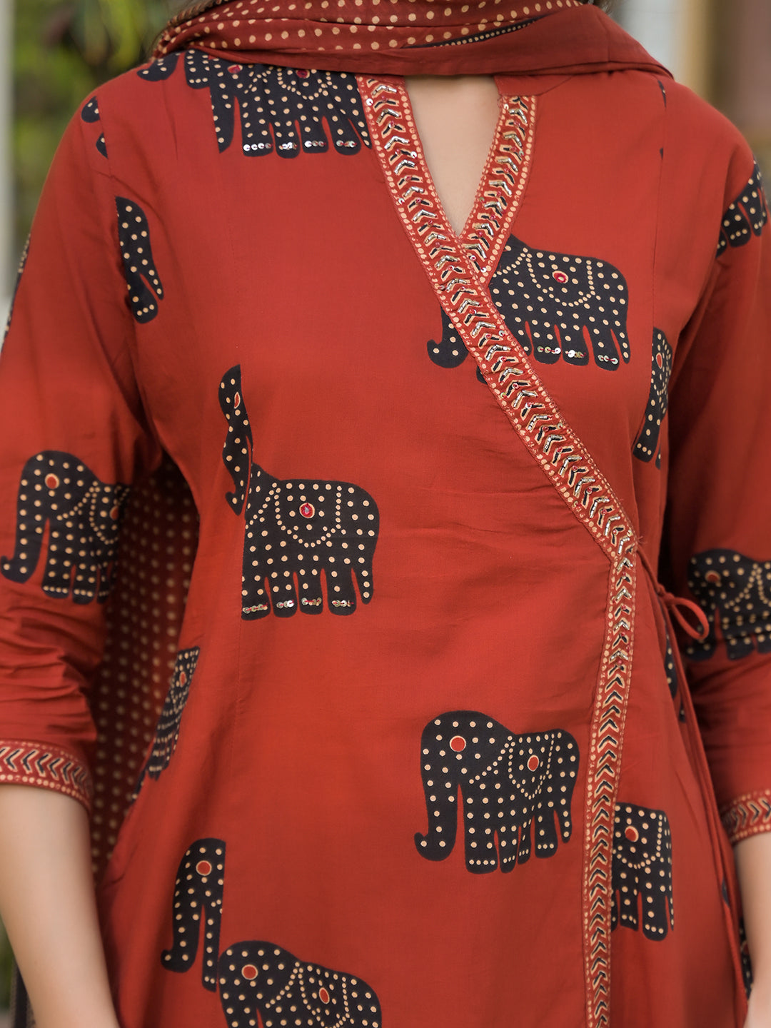 Red-Cotton-Animal-Print-A-Line-3-Piece-Kurta-Set