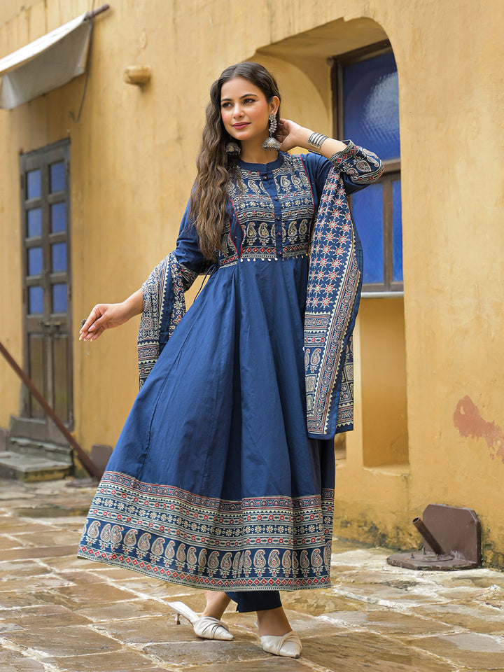 Blue-Cotton-Paisley-Print-Anarkali-3-Piece-Kurta-Set