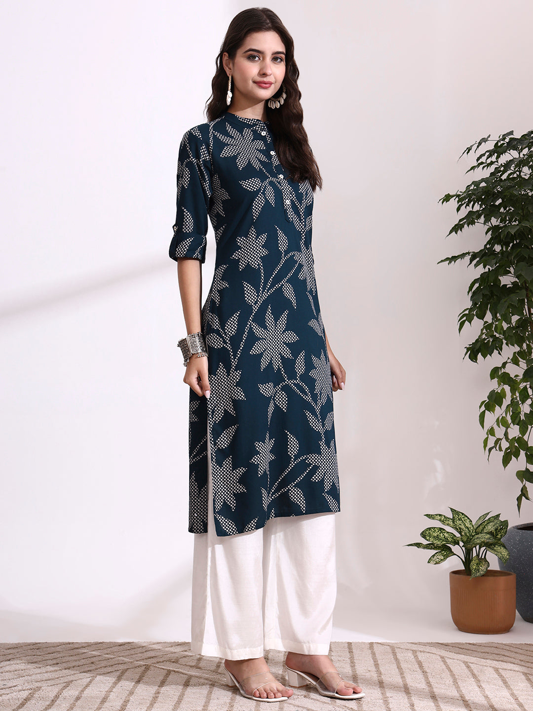 Dark Green Rayon Rollup Sleeves Floral Straight Kurta
