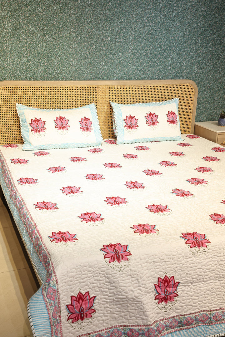 Cream-Cotton-Handblock-Print-Bedcover-With-2-Pillow-Covers