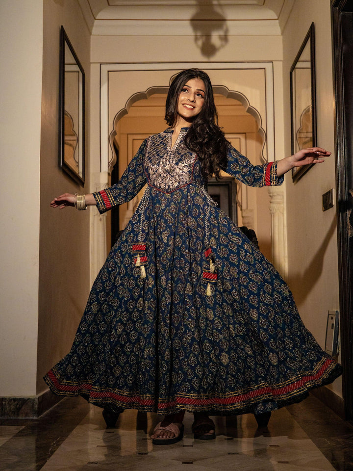 Navy-Blue-Cotton-Gota-Patti-Anarkali-Kurta-Set