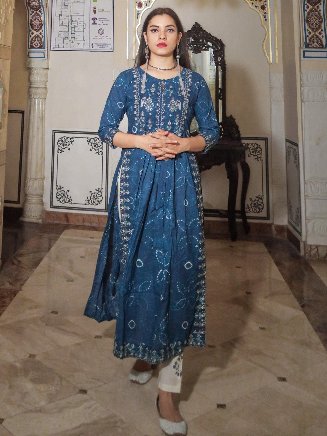 Blue-Cotton-Nyra-Cut-Zari-Work-Kurta-Pant-Set