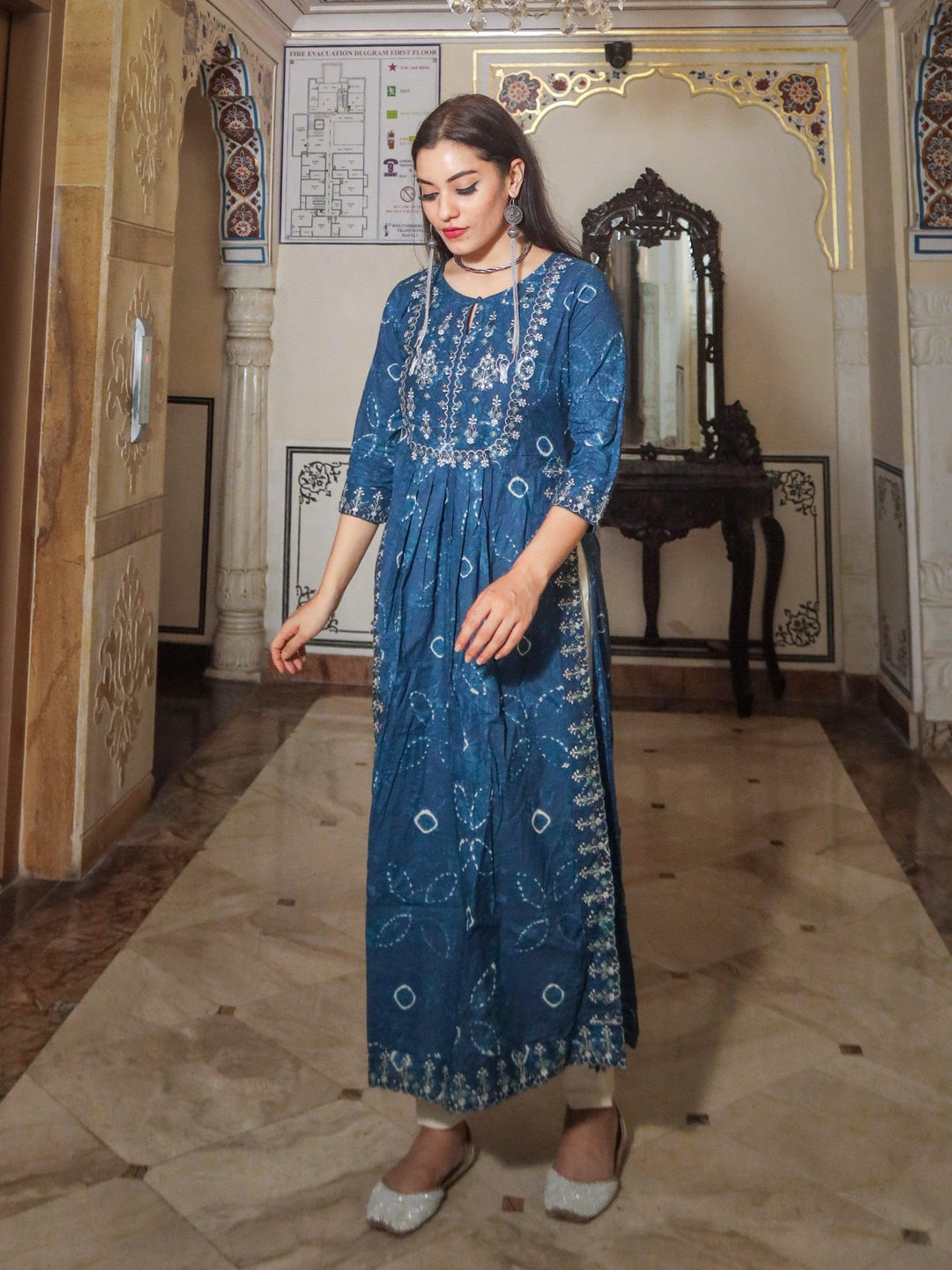 Blue-Cotton-Nyra-Cut-Zari-Work-Kurta-Pant-Set