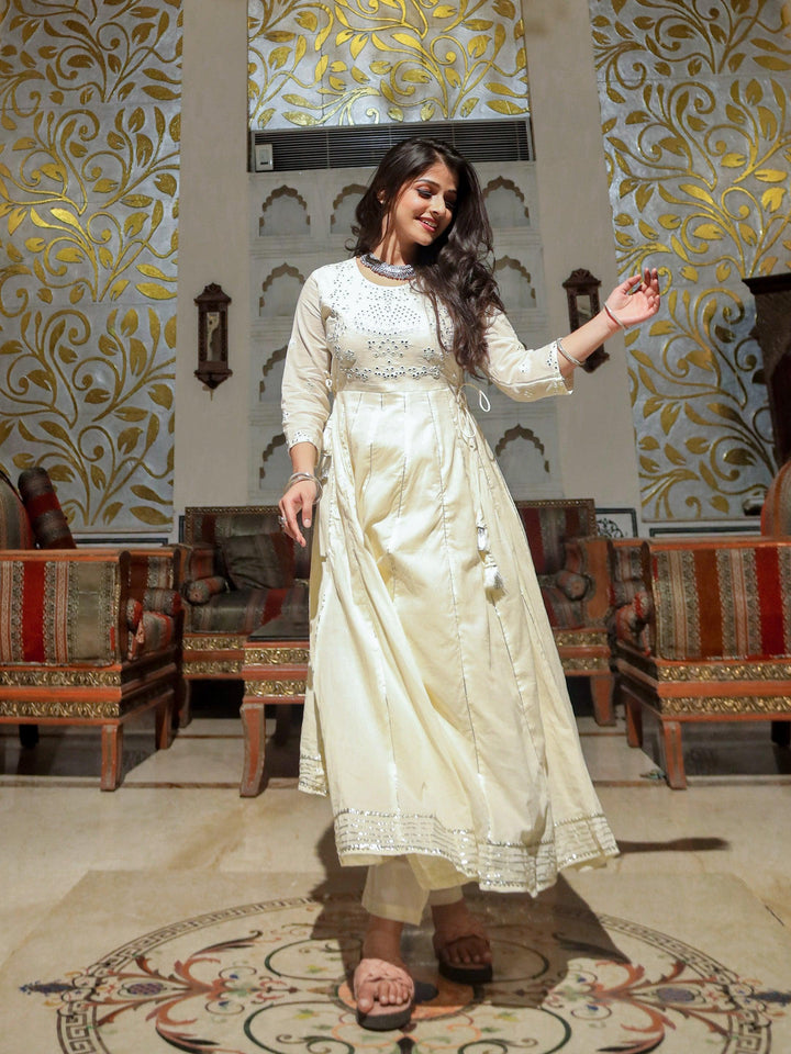 Off-White-Cotton-3-Piece-Anarkali-Set