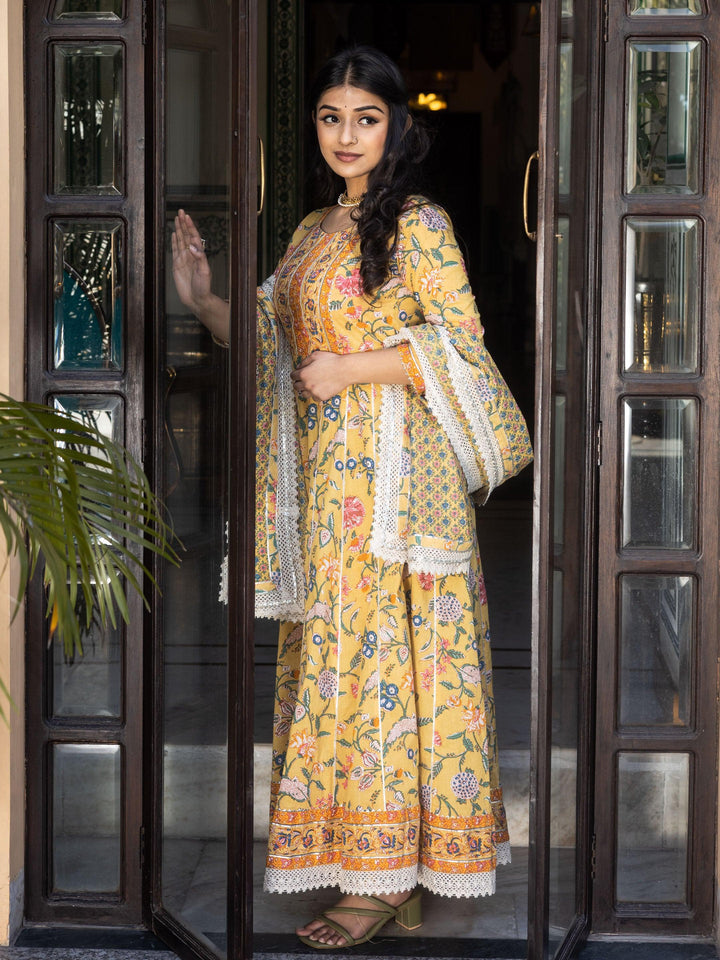 Yellow-Cotton-Floral-Printed-3-Piece-Anarkali-Set