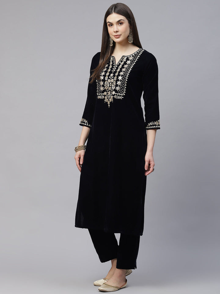 Navy-Blue-Velvet-Zardozi-Work-Embroidered-3-Piece-Kurta-Set