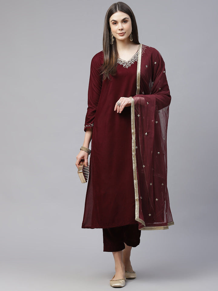 Maroon-Velvet-Hand-Work-3-Piece-Kurta-Set