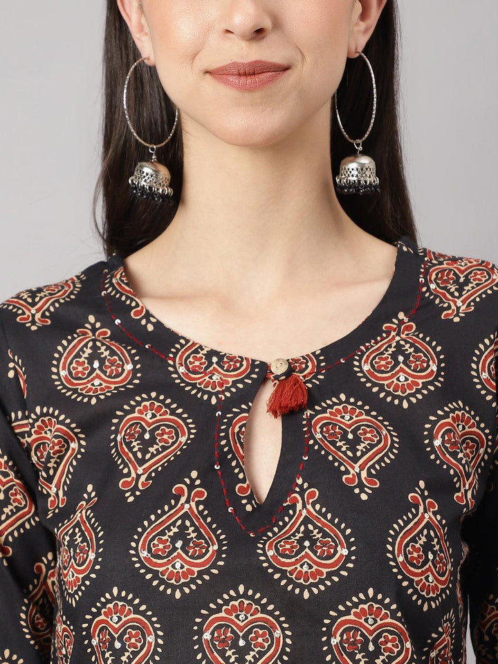 Black-&-Red-Pure-Cotton-Buti-Printed-2-Piece-Kurta-Set