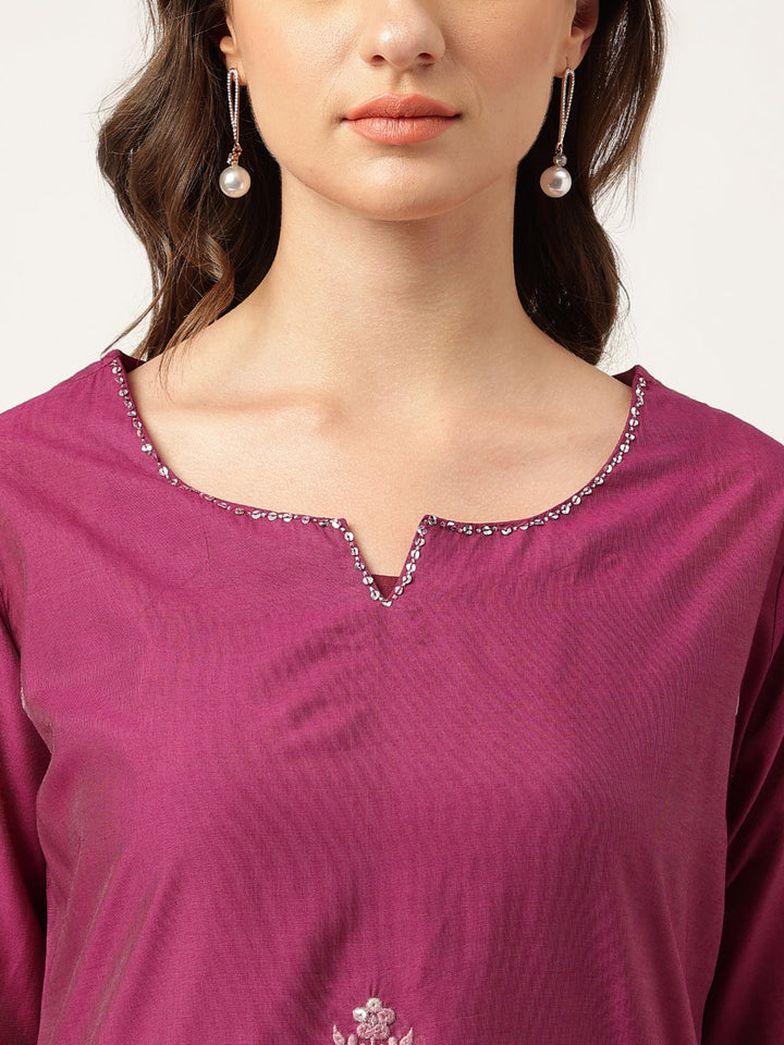 Purple-Chanderi-Silk-Embroidered-3-Piece-Kurta