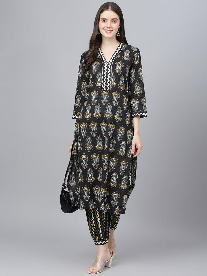 Black-Pure-Cotton-Cotton-Straight-2-Piece-Kurta-Set