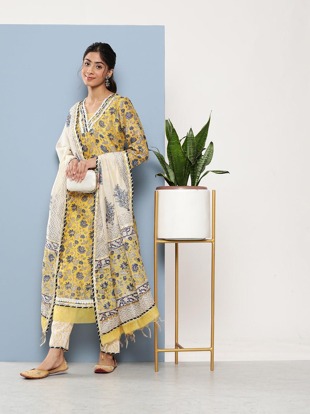 Yellow-Chanderi-Silk-3-Piece-Kurta-Set