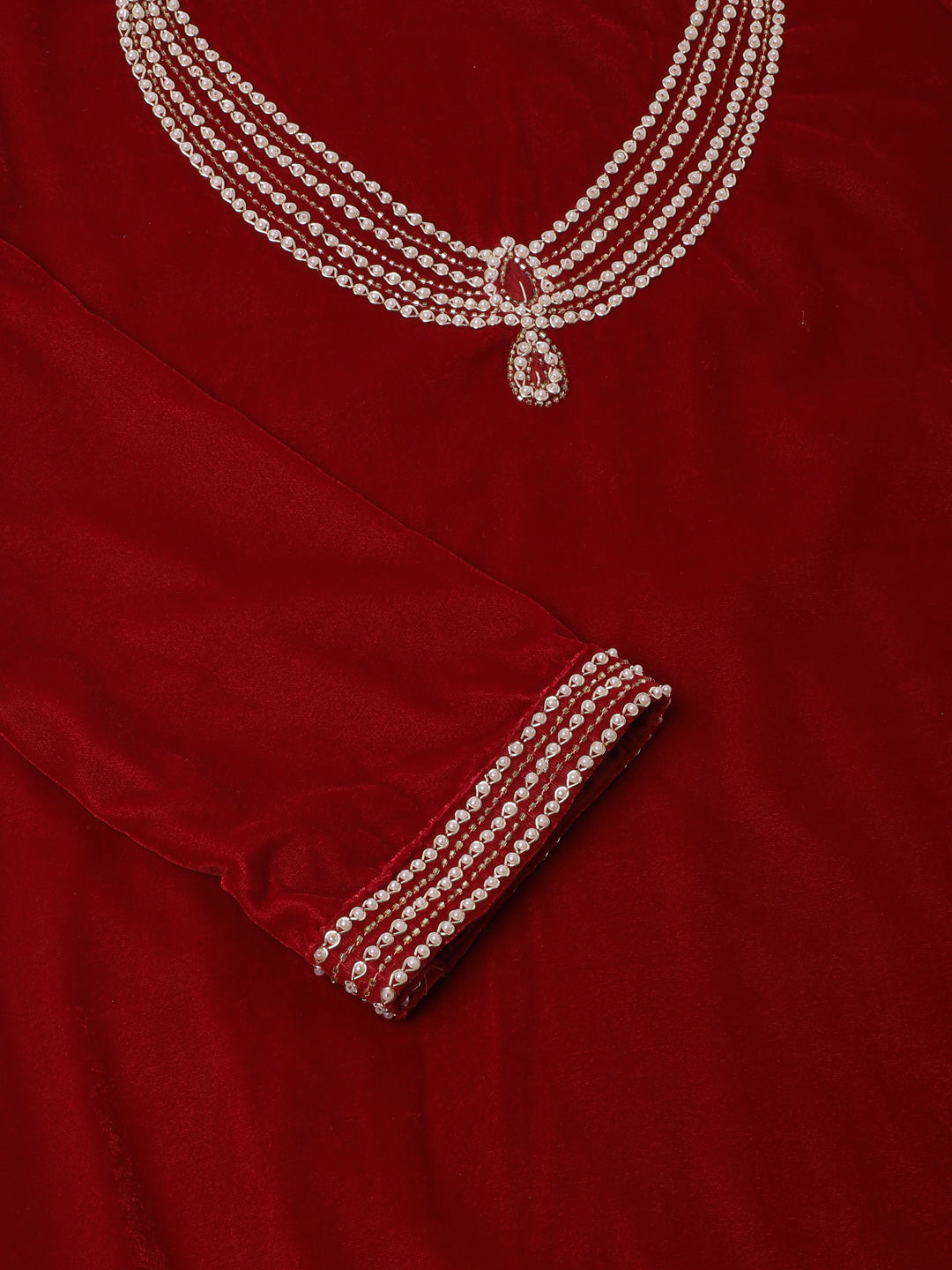 Maroon-Velvet-Plain-Embroidered-3-Piece-Kurta-Set