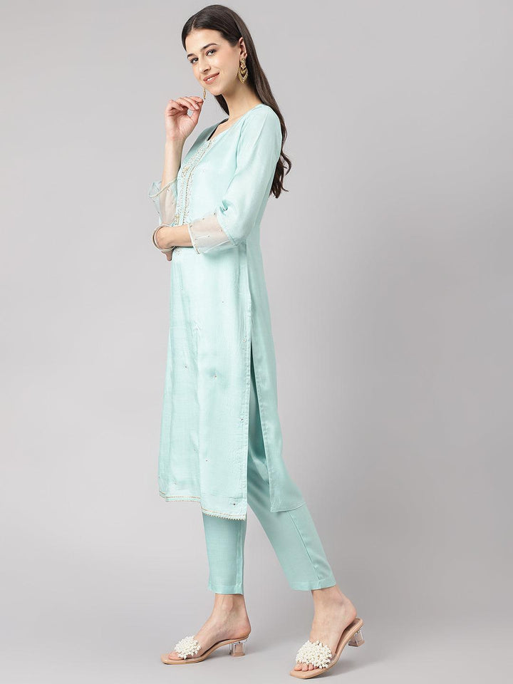 Sea-Green-Muslin-3-Piece-Kurta-Set-With-Organza-Dupatta