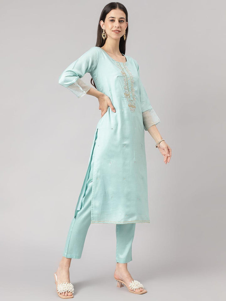 Sea-Green-Muslin-3-Piece-Kurta-Set-With-Organza-Dupatta