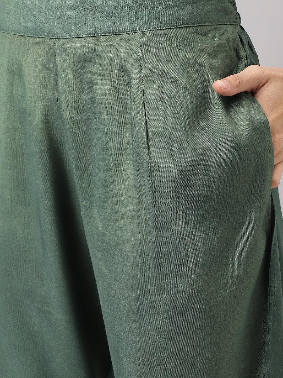 Green-Velvet-Floral-3-Piece-Kurta-Set