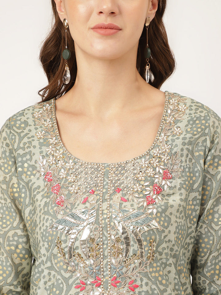 Green-Chanderi-Print-3-Piece-Kurta-Set