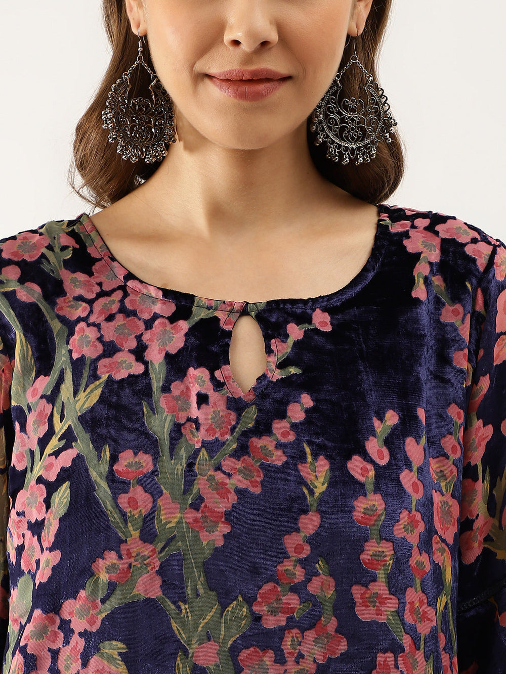Blue-Velvet-Floral-Burnout-3-Piece-Kurta-Sets