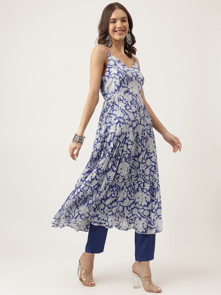 Blue-Muslin-Floral-Printed-3-Piece-Kurta-Set