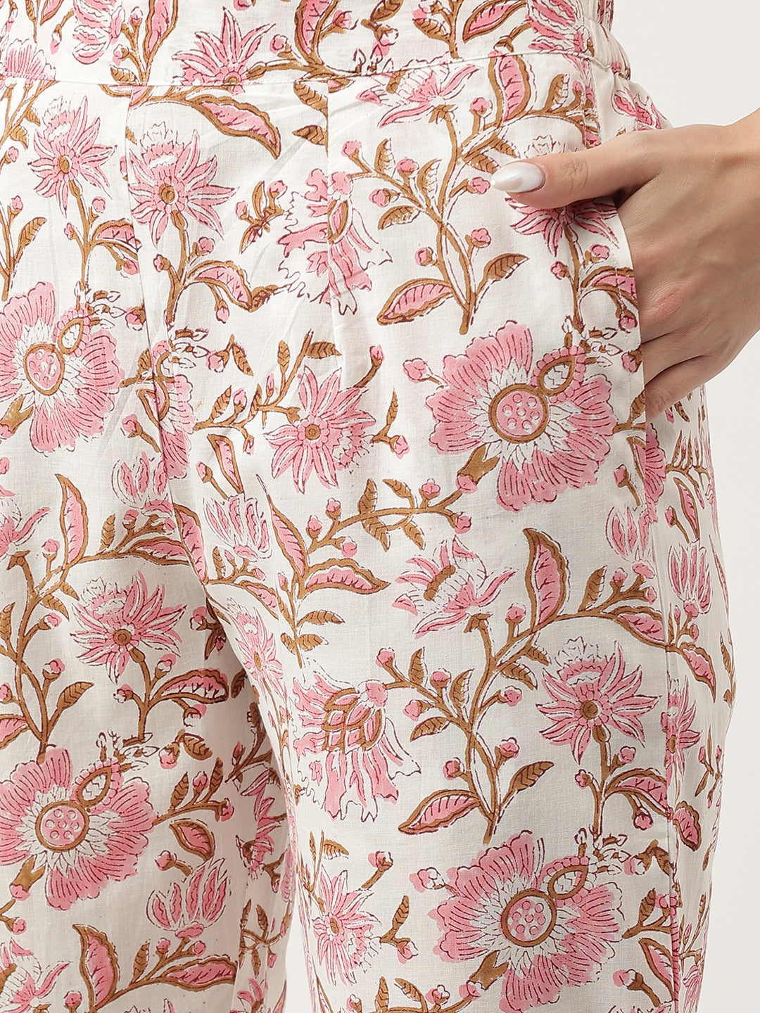 Pink-Cotton-Hand-Block-Floral-Printed-3-Piece-Kurta-Set