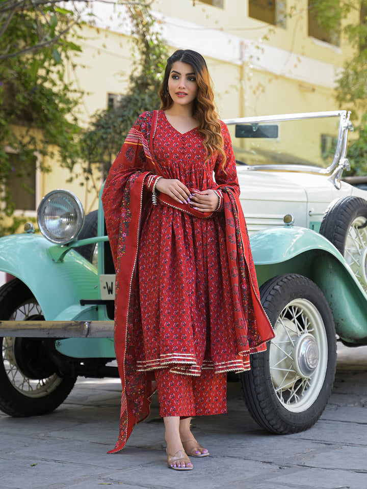 Red-Floral-Cotton-Printed-3-Piece-Anarkali-Set