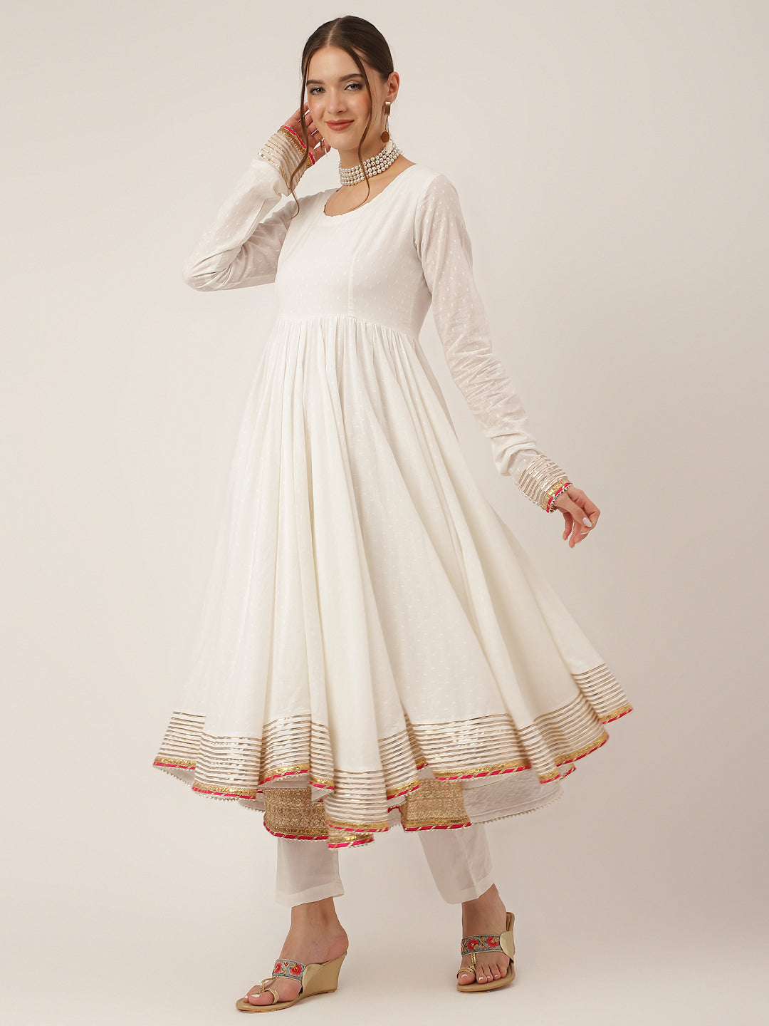 Off-White-Cotton-Buta-Layered-3-Piece-Kurta-Set