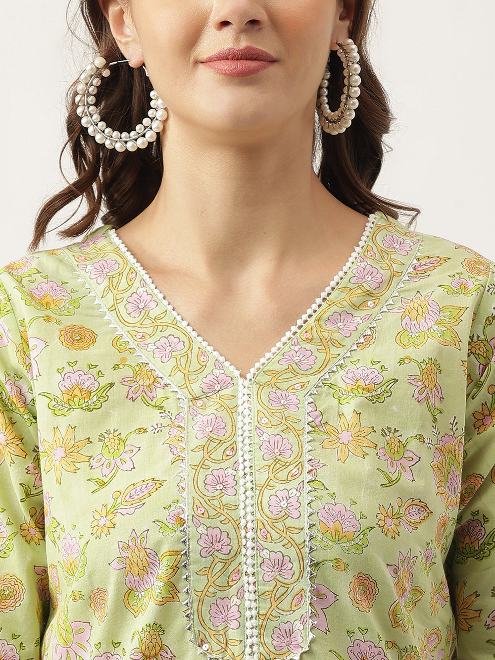 Green-Cotton-Floral-Printed-Straight-3-Piece-Kurta-Set