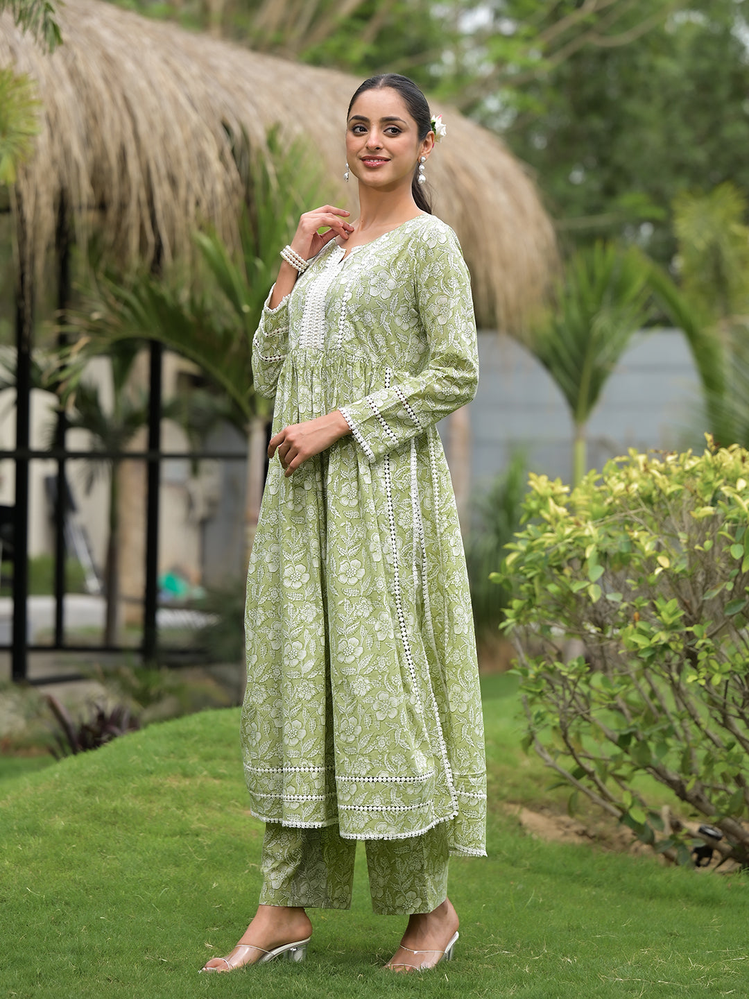 Green-Cotton-Floral-Print-Nyra-Cut-2-Piece-Kurta-Set