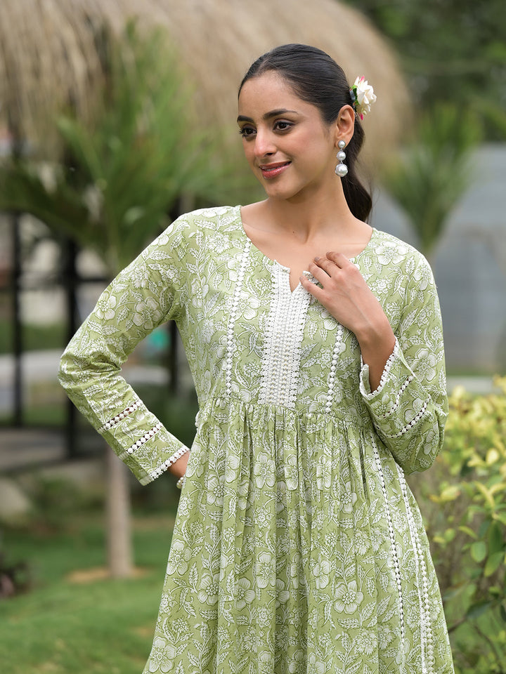 Green-Cotton-Floral-Print-Nyra-Cut-2-Piece-Kurta-Set