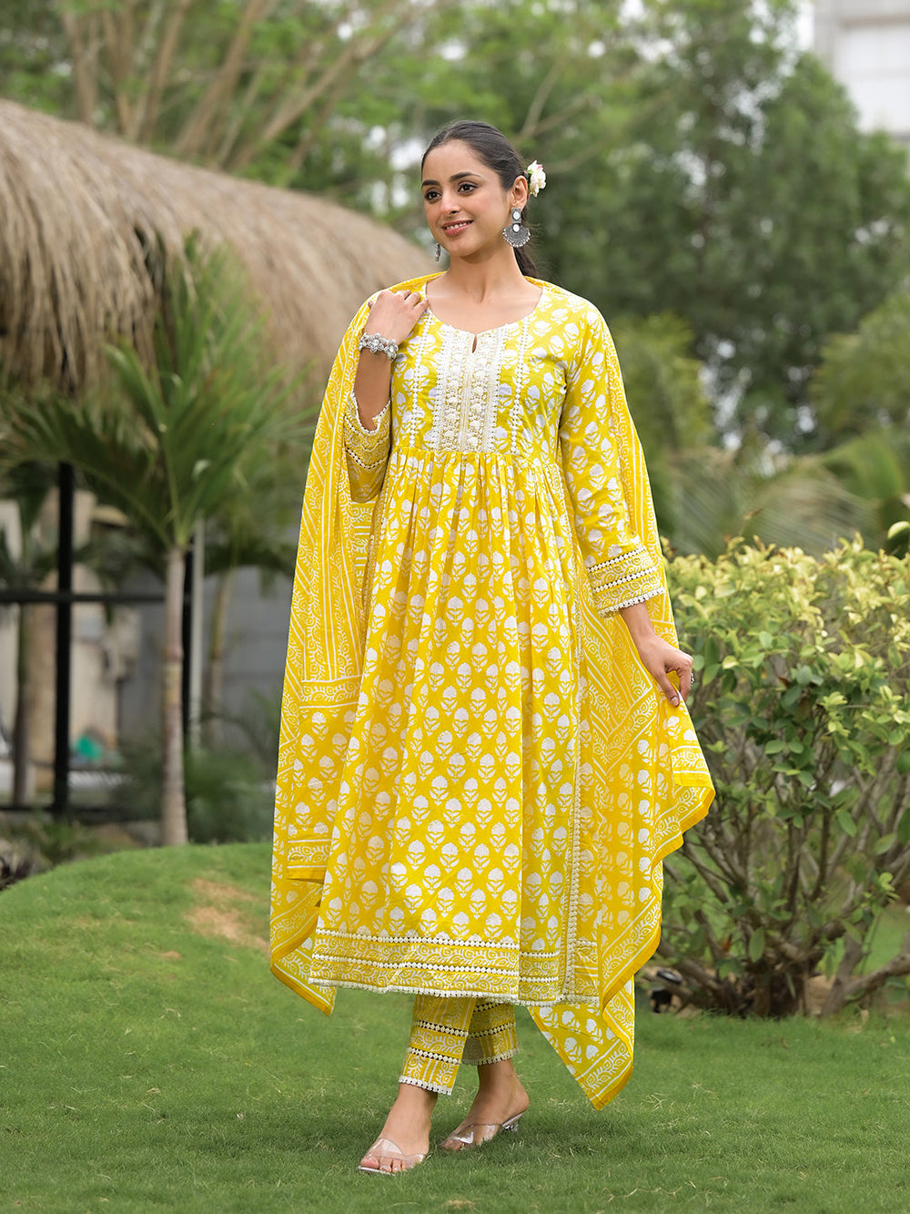 Yellow-Cotton-Floral-Print-3-Piece-Kurta-Set