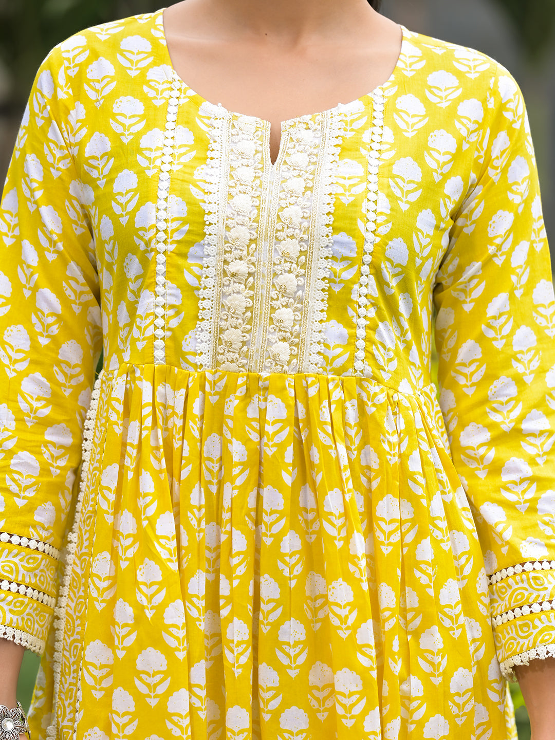 Yellow-Cotton-Floral-Print-3-Piece-Kurta-Set