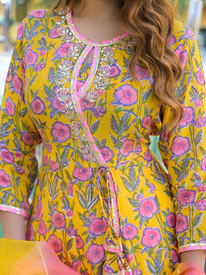 Yellow-Muslin-Floral-Anarkali-Kurta-Set-With-Dupatta