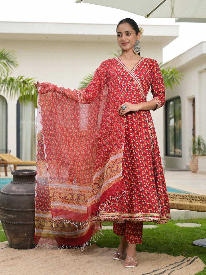 Red-Cotton-Floral-Print-Flared-Kurta-Set-with-Dupatta