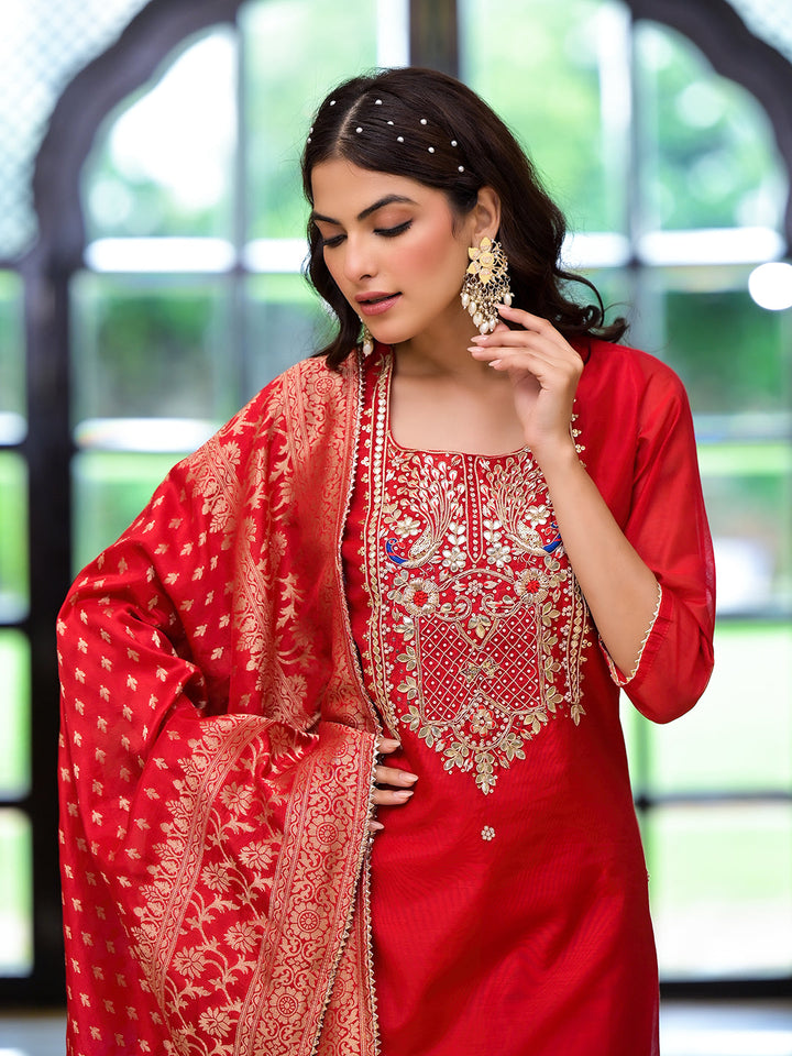 Red-Chanderi-Silk-Embroidered-3-Piece-Kurta-Set