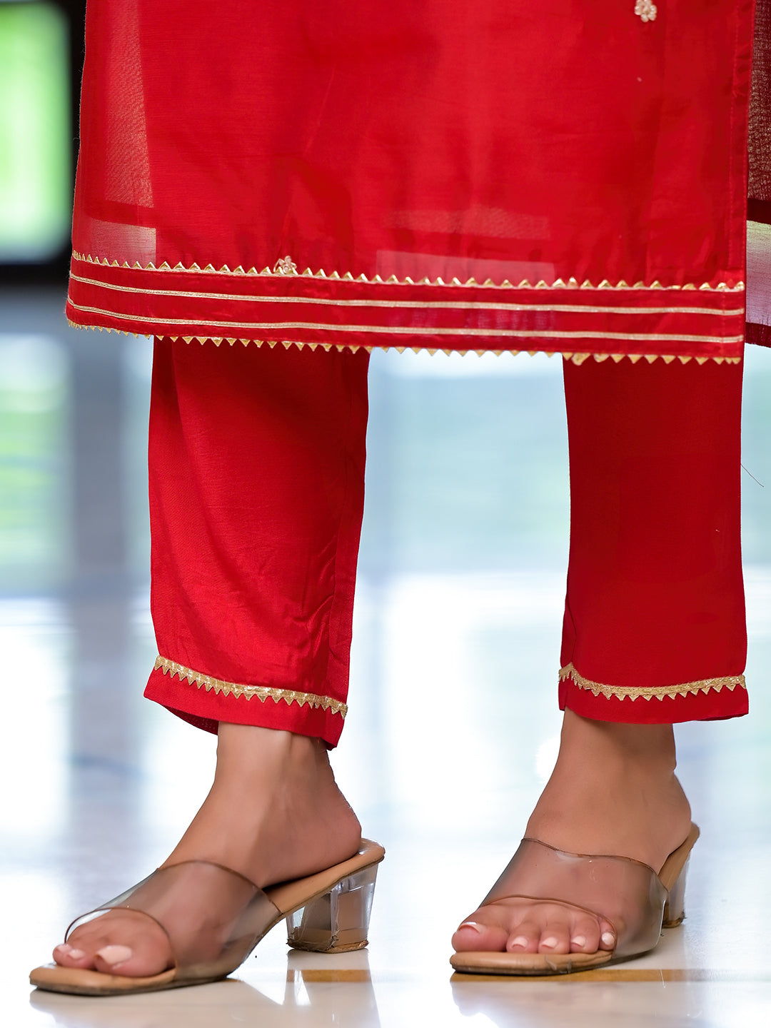 Red-Chanderi-Silk-Embroidered-3-Piece-Kurta-Set