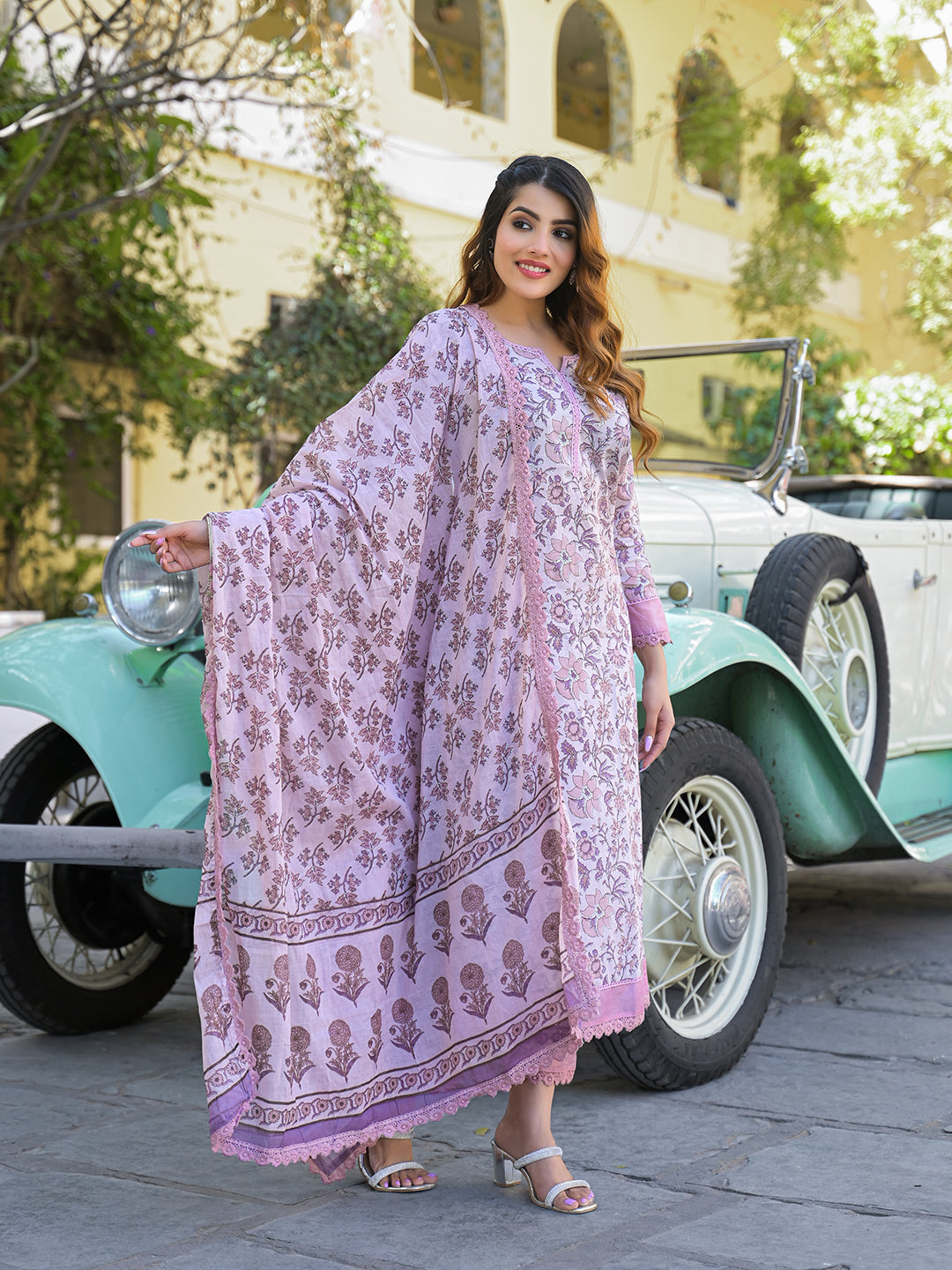 Light-Purple-Cotton-Floral-Straight-3-Piece-Kurta-Set