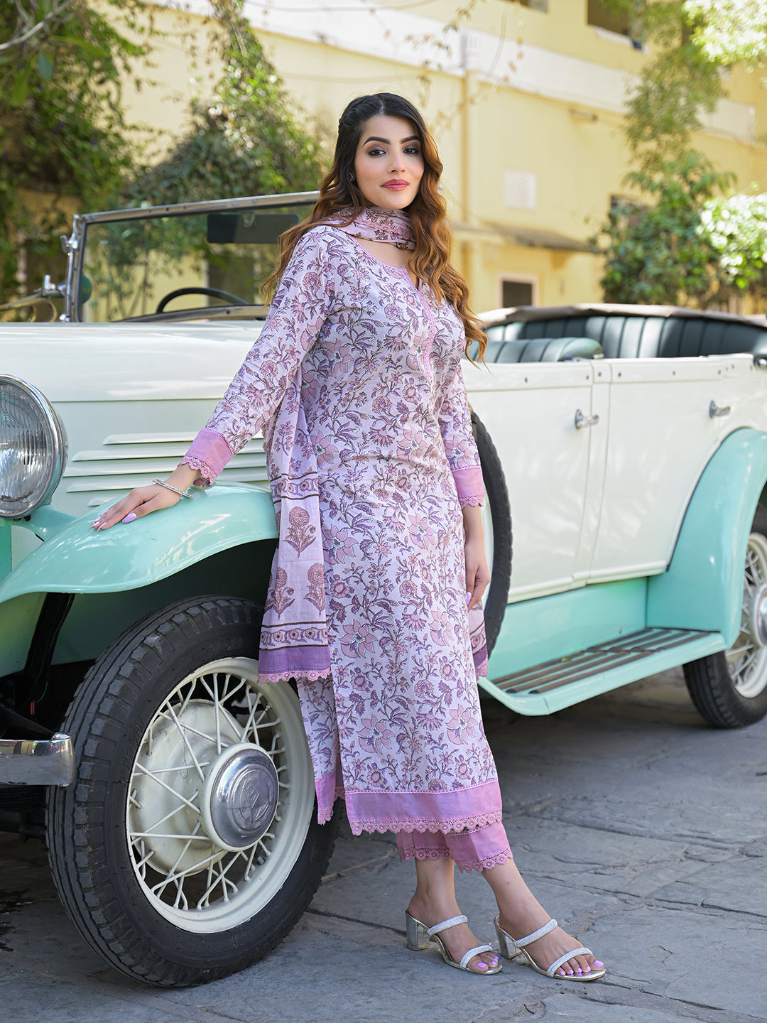 Light-Purple-Cotton-Floral-Straight-3-Piece-Kurta-Set