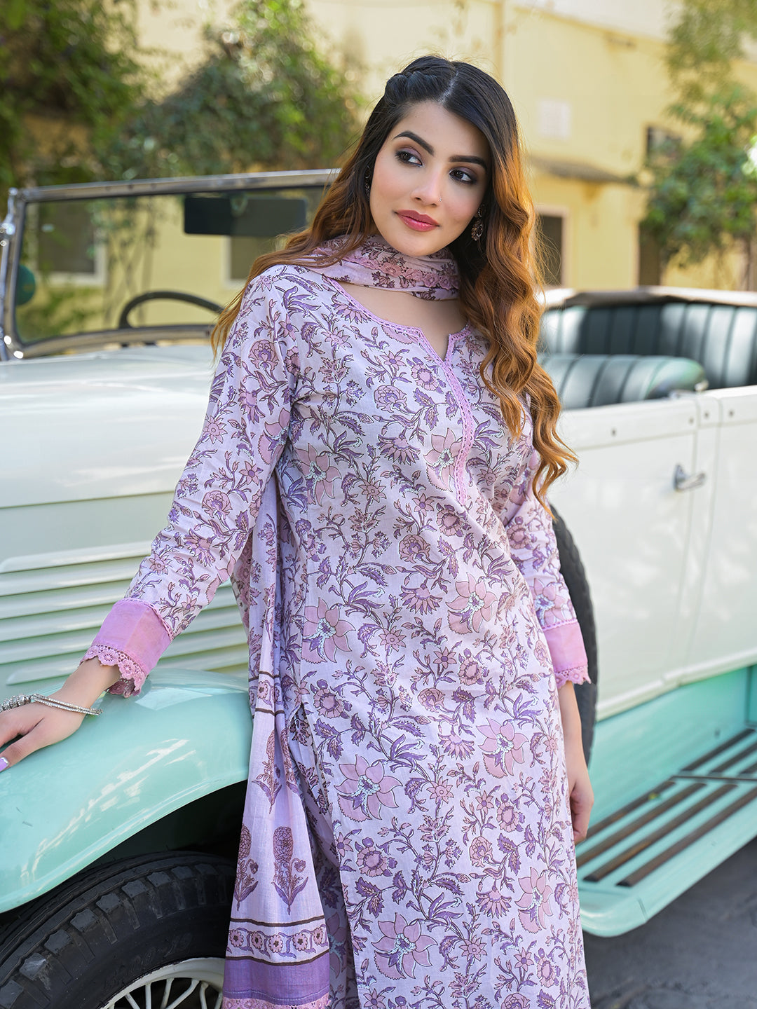Light-Purple-Cotton-Floral-Straight-3-Piece-Kurta-Set