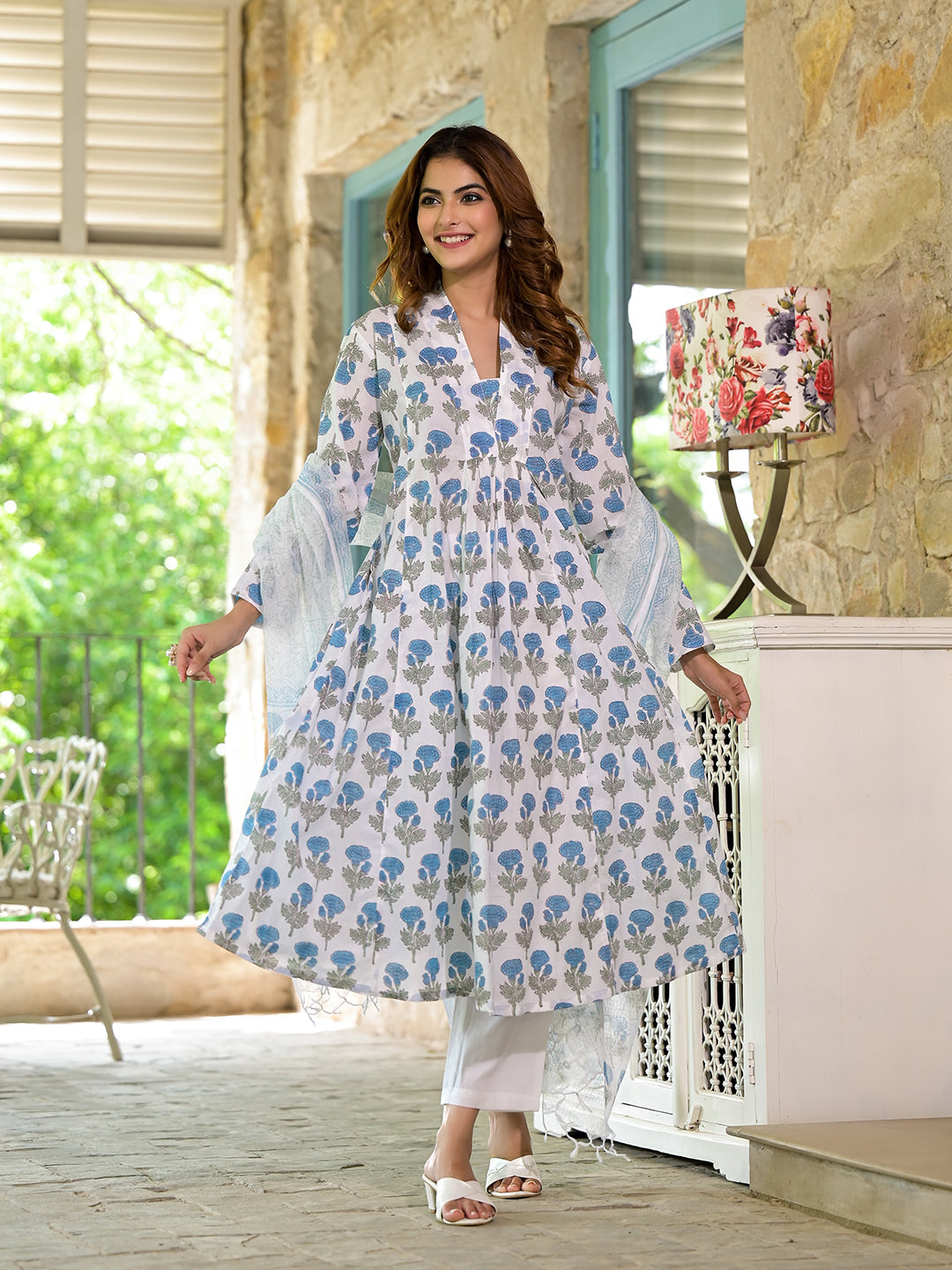 White-&-Blue-Cotton-Handblock-Print-3-Piece-Kurta-Set