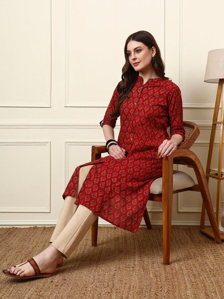 Maroon Mandarin Collar Floral Cotton A-Line Kurta