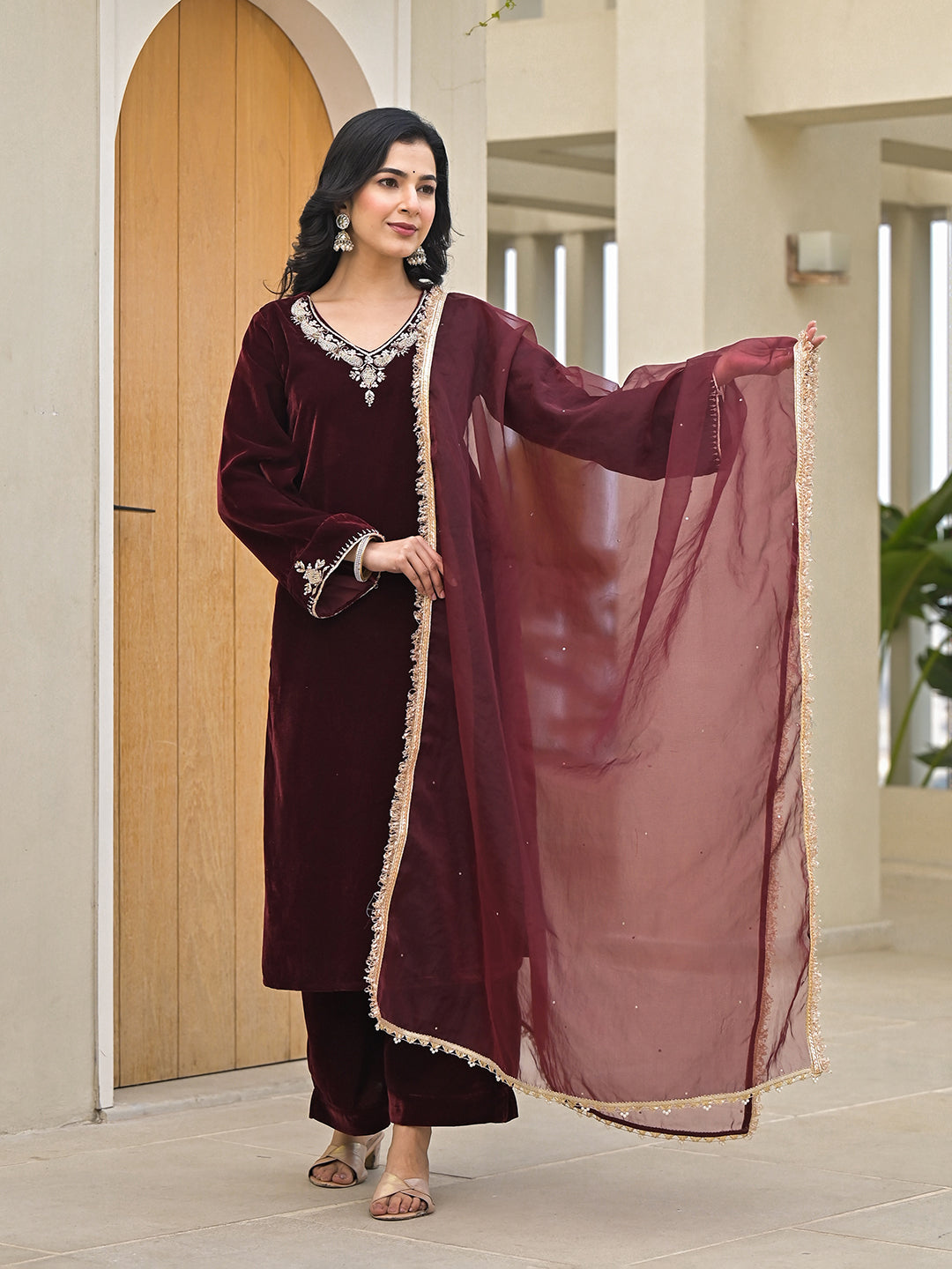 Maroon-Velvet-Embroidered-3-Piece-Kurta