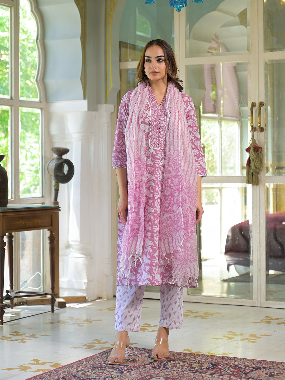 White-&-Pink-Cotton-Block-Print-3-Piece-Kurta-Set