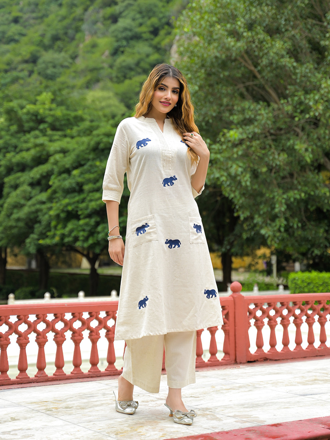 Off-White-Cotton-Embroidered-A-Line-2-Piece-Kurta-Set