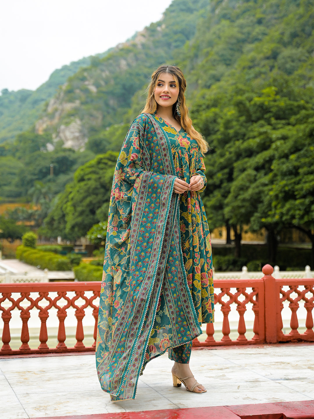 Dark-Cotton-Green-Straight-3-Piece-Kurta-Set